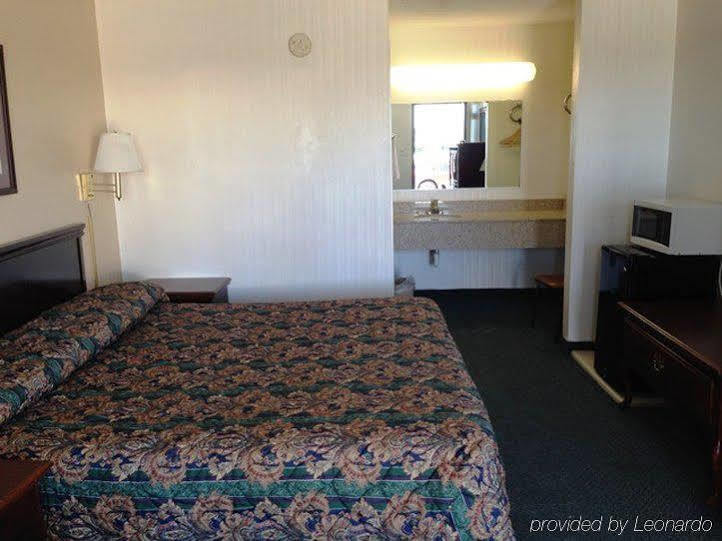 Scottish Inns Augusta Ngoại thất bức ảnh