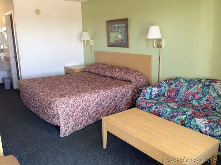 Scottish Inns Augusta Ngoại thất bức ảnh